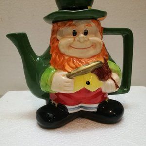 ST. PATRICK'S TEA POT